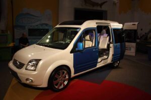 Ford's Family One concept van will debut at the 2009 NY Auto Show.  Could it have a future as a Ford "people mover"?