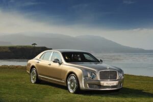 You won't see the new 2010 Bentley Mulsanne at next month's LA Auto Show. A number of luxury makers have abandoned this year's event.
