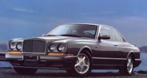Would you pay $4,500 for a 1997 Bentley Continental R.  That's all one owner got for the luxury sedan, originally priced around $300,000, as a Cash-for-Clunkers trade-in.