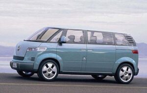 Volkswagen tied with the idea of recreating the original Microbus with a version based on this design concept.