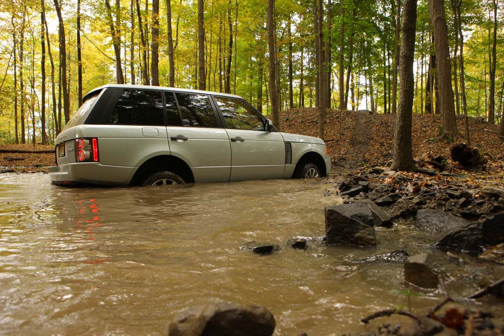 A surprising number of Range Rover owners claim they go offroad 