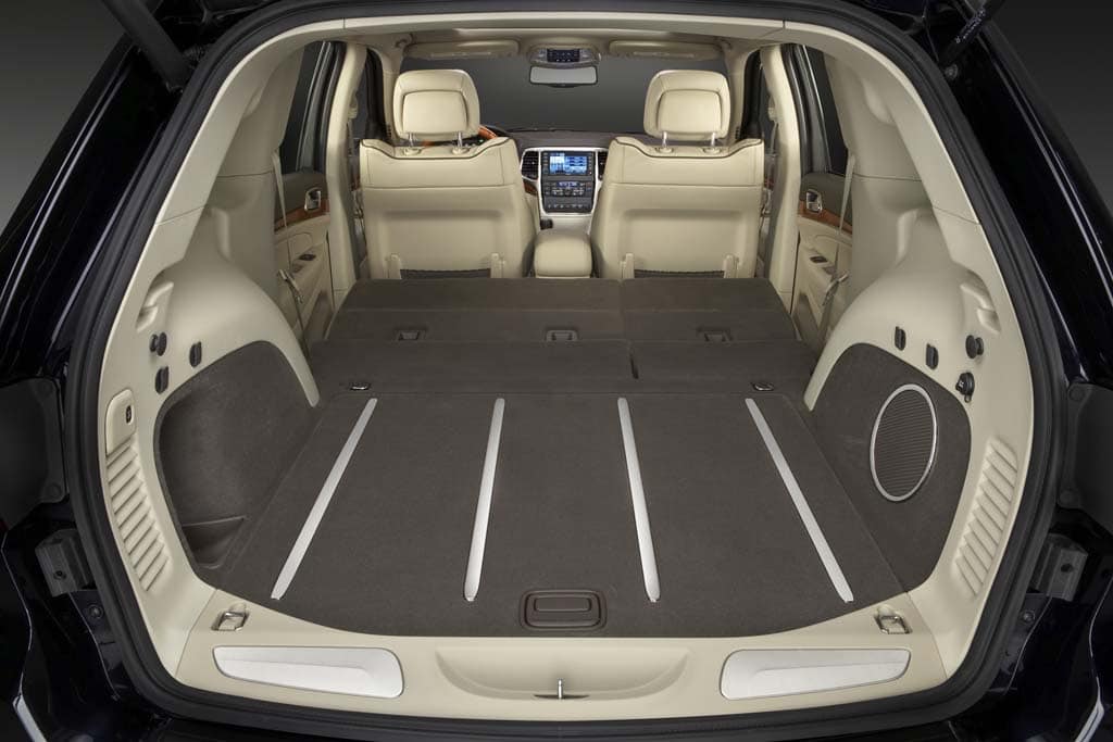 The 2011 Jeep Grand Cherokee features seating for five and plenty of rear 