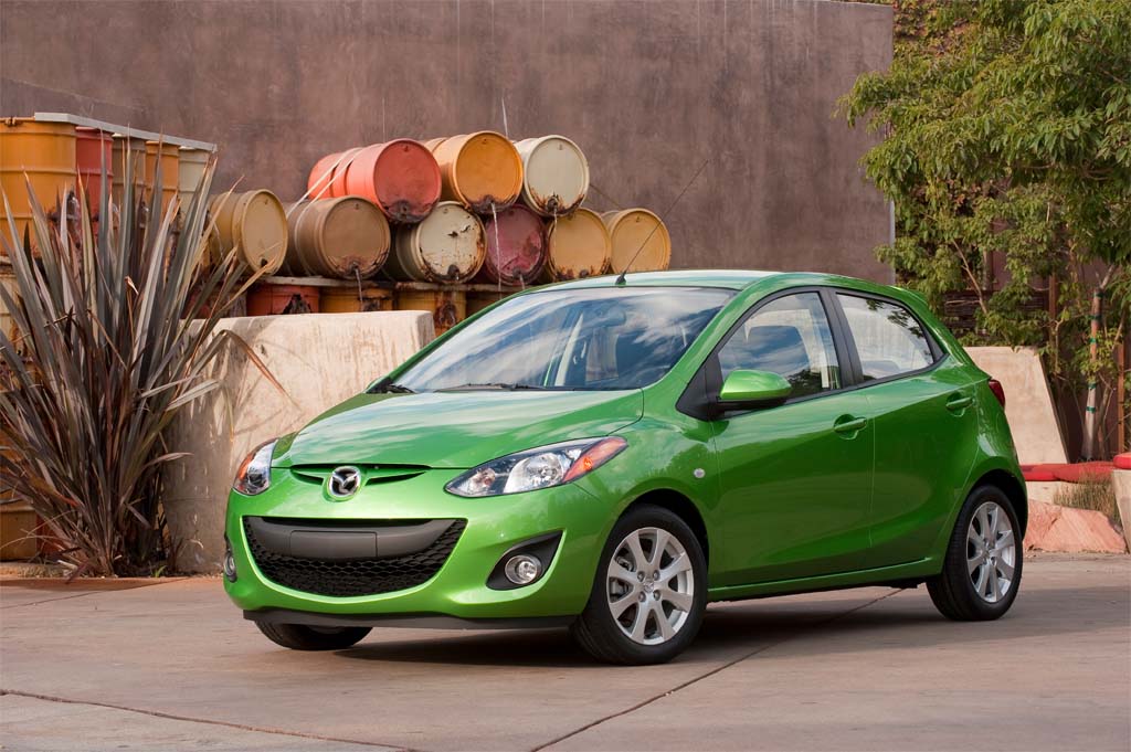 2011 Mazda 2 Green. The signature green Mazda is