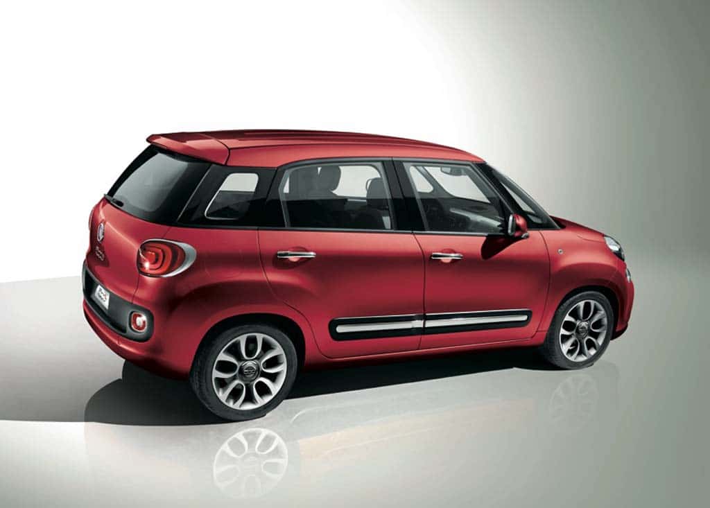 Fiat Releases First Images of 500L