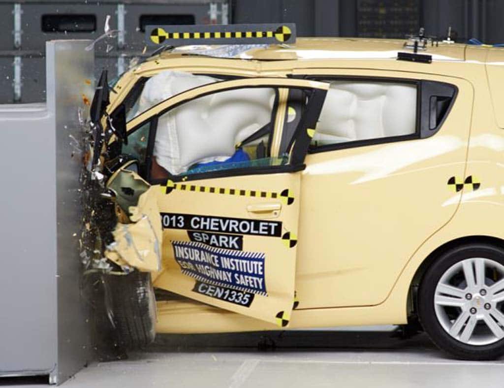 Most Minicars Fail New Frontal Crash Tests