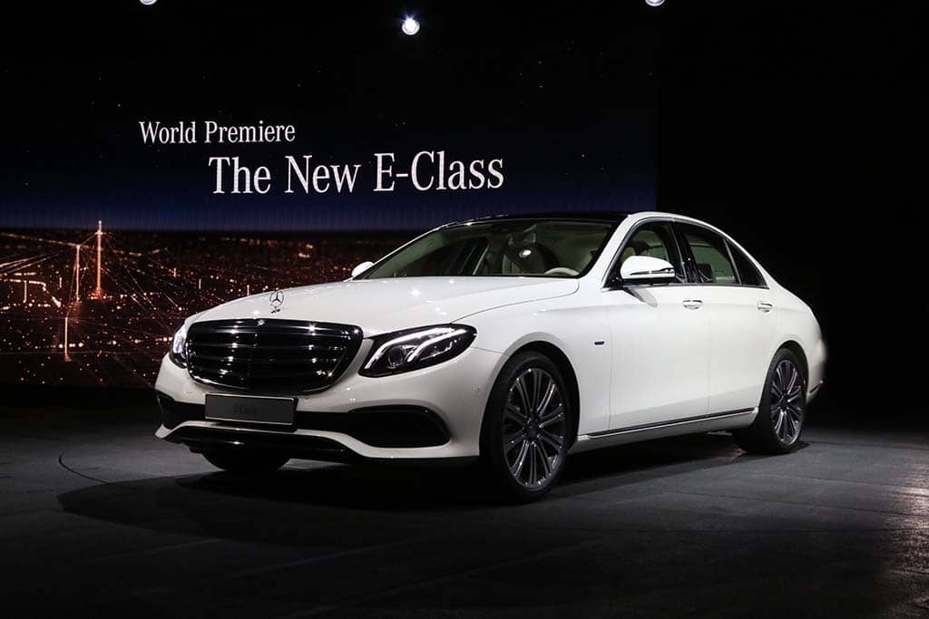 2017 Mercedes-Benz E-Class Pushes the Autonomous Envelope ...
