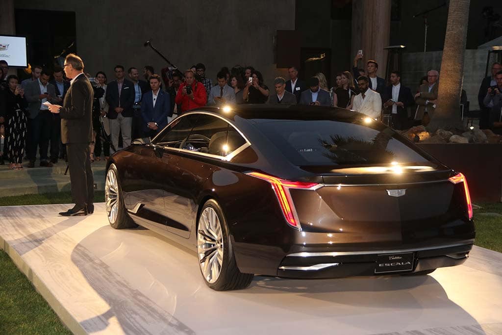 Montadora Cadillac mostrou o conceito "Escala" no Los Angeles Auto Show e ele é lindo