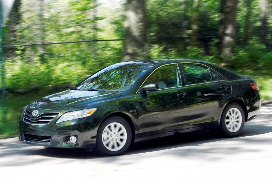 Driving the 2010 Toyota Camry - The Detroit Bureau