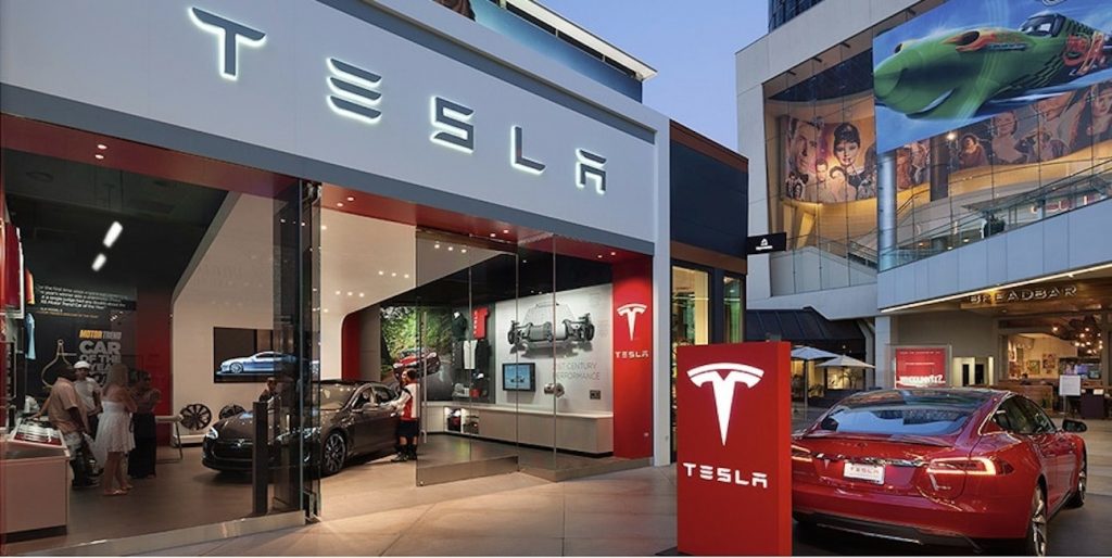 Tesla store California