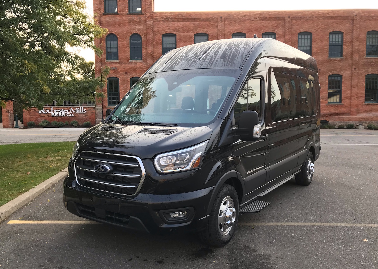 2020 ford transit wagon