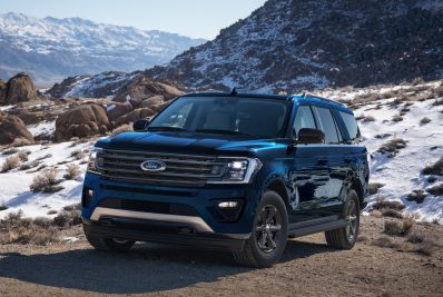 2021 Ford Expedition STX front