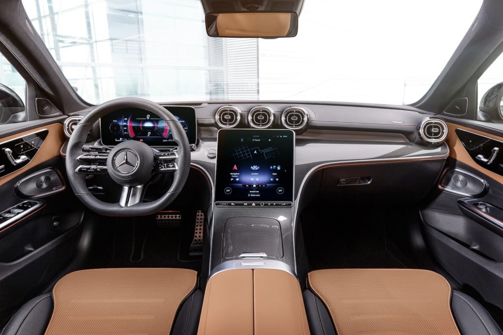 2022 Mercedes C-Class interior