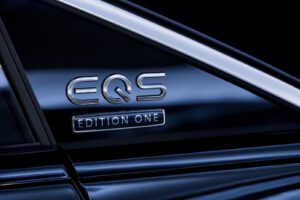Mercedes EQS badge