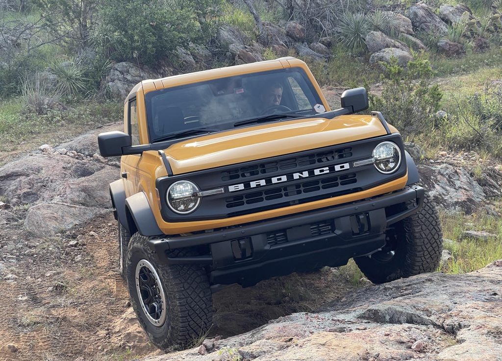 2021 Ford Bronco - Front rock climbing