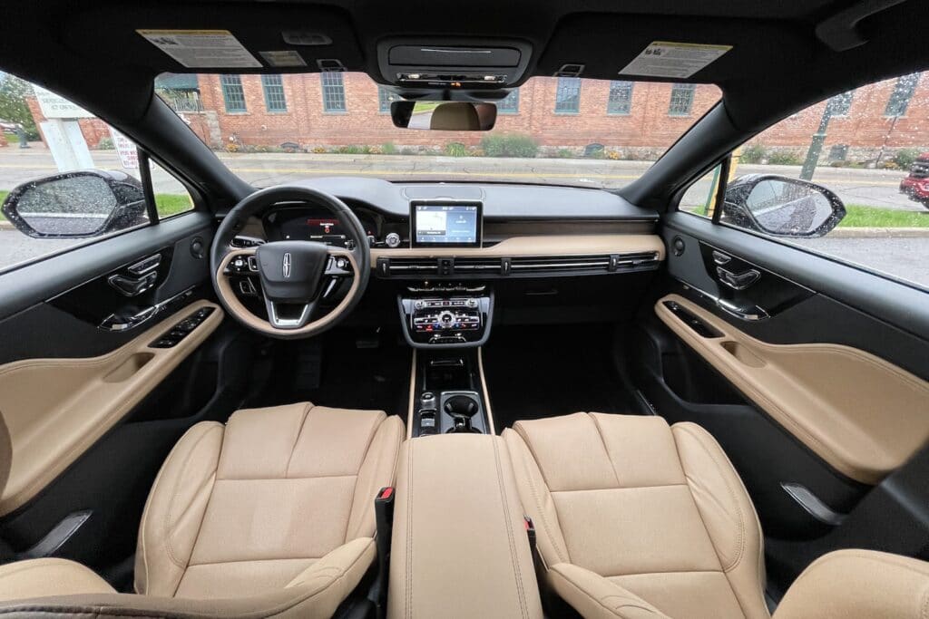 2021 Lincoln Corsair Reserve AWD interior