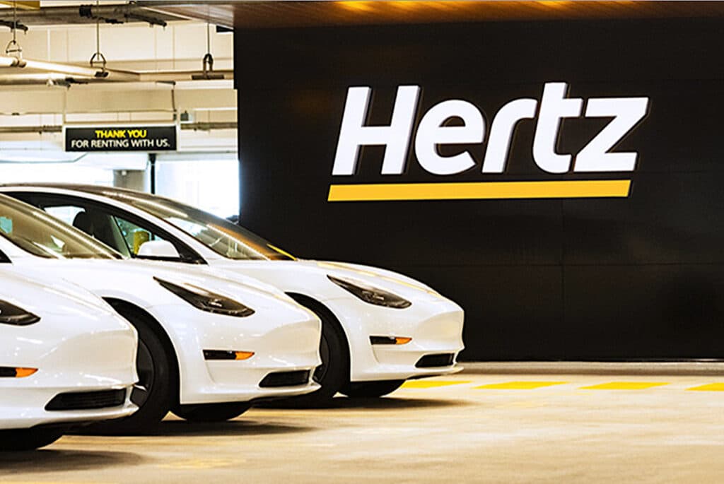 Hertz Tesla EV de alquiler uno