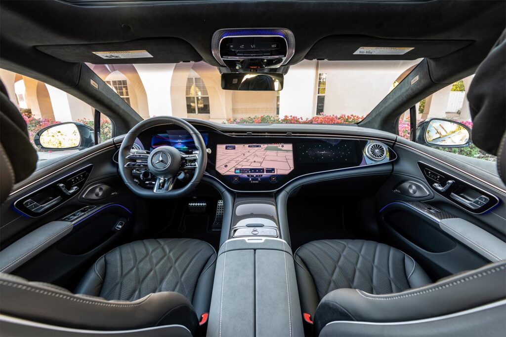 2022 Mercedes-AMG EQS 53 - interior v2