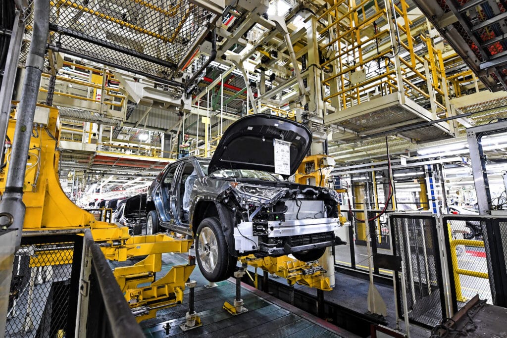 Toyota RAV4 hybrid production line