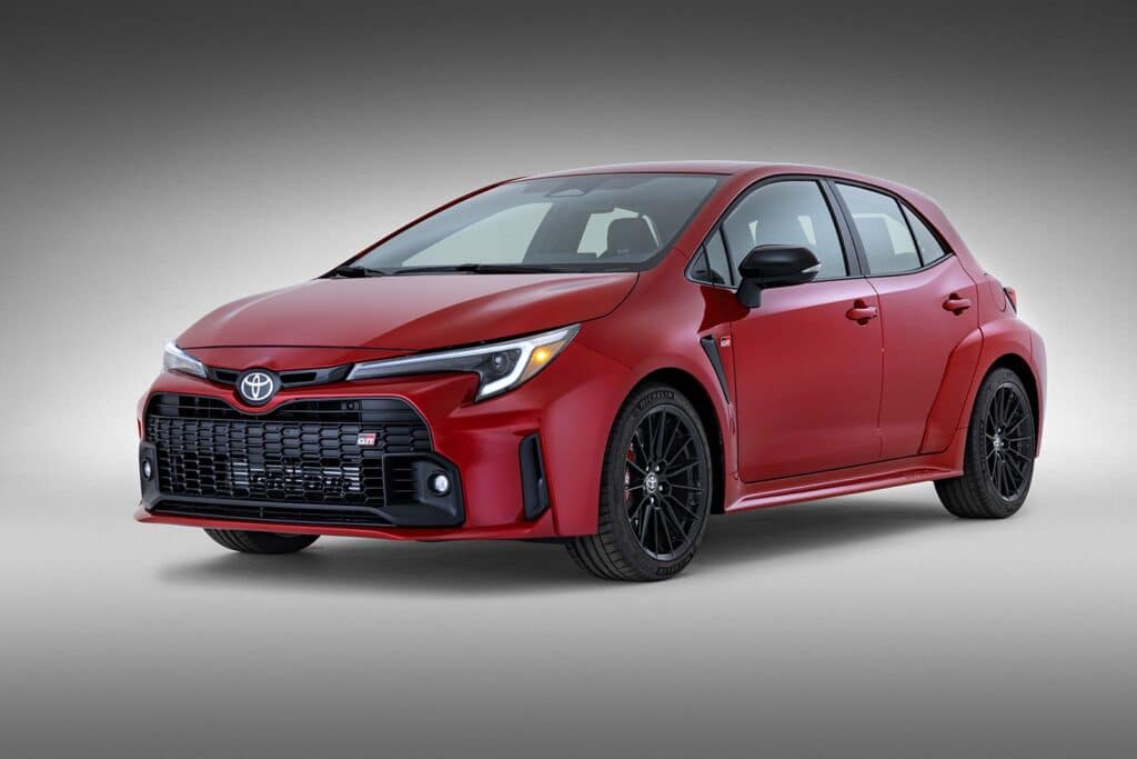 2023 Toyota GR Corolla Core - front 3-4