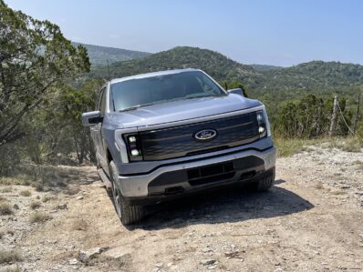 2022 Ford F-150 Lightning - off-road front