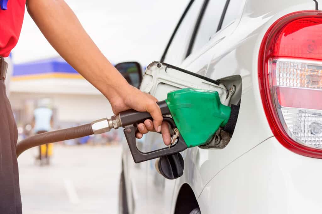 National Average for Gas Drops Below  a Gallon