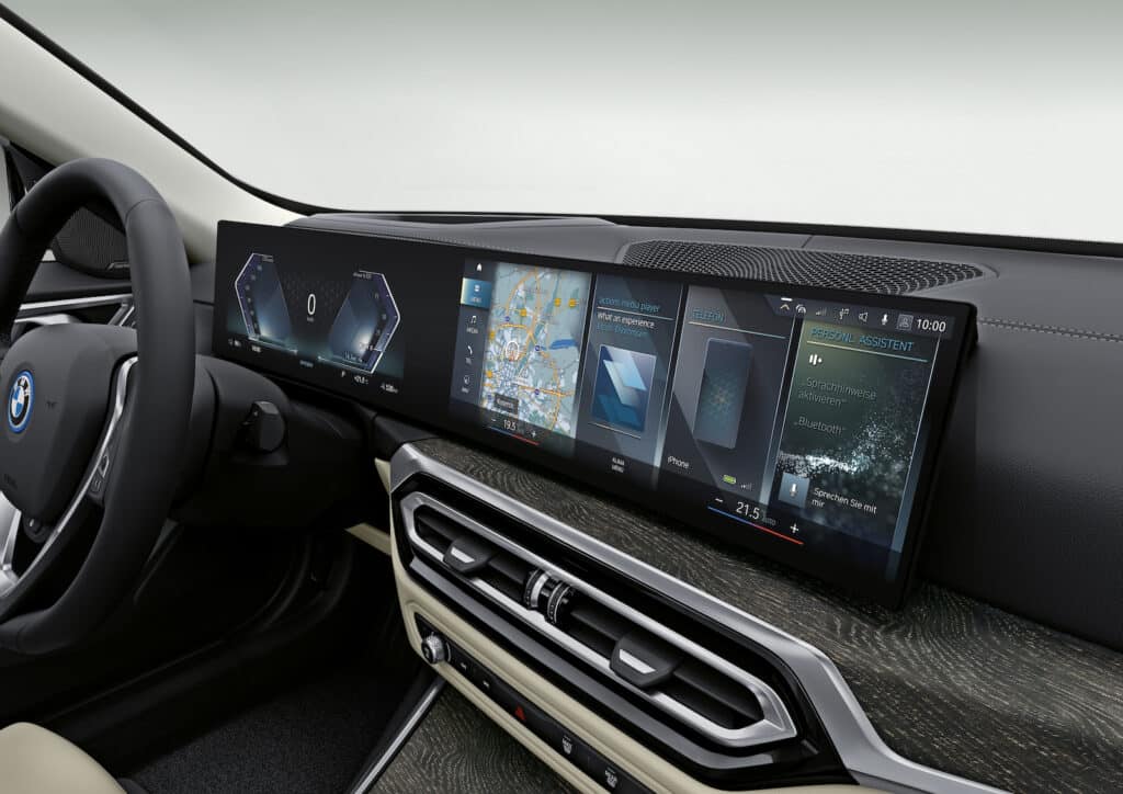 2022 BMW i4 eDrive35 touchscreen REL