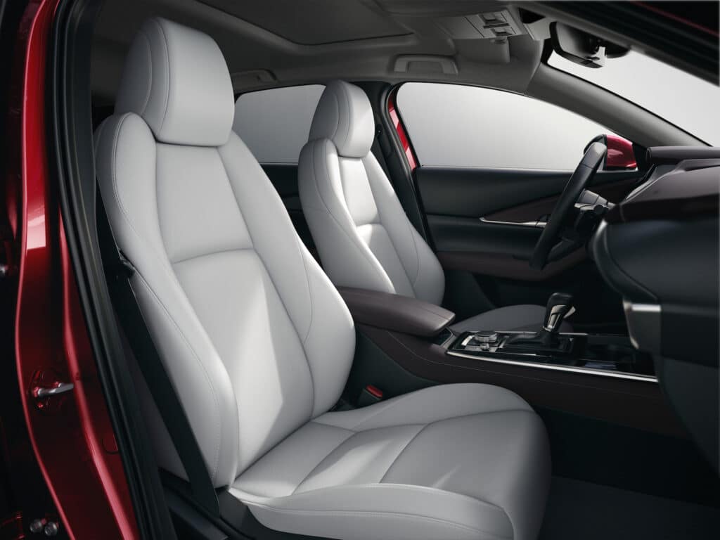 2022 Mazda CX-30 front seats REL