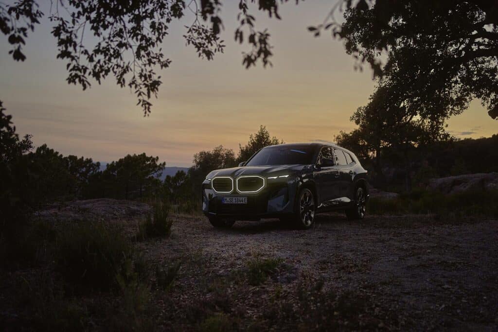 BMW XM - parked evening REL