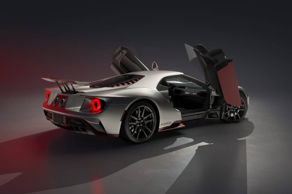 2022 Ford GT LM Edition rear 3/4 REL
