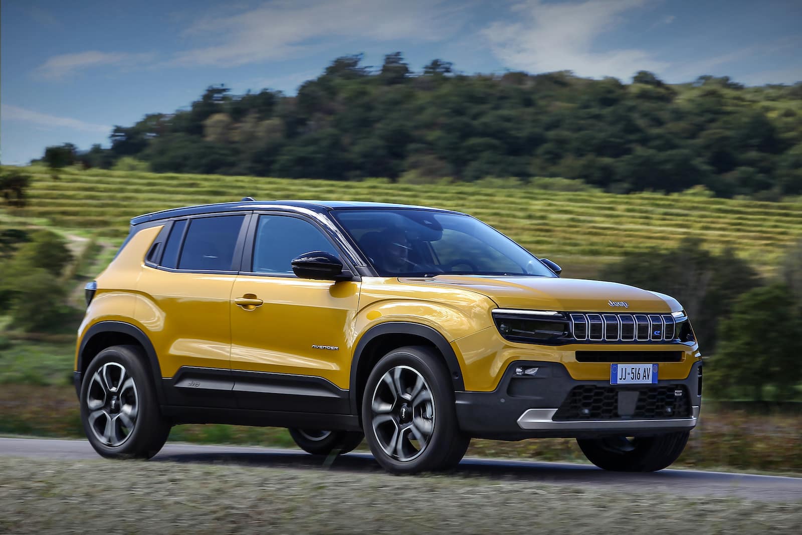 Jeep Reveal Electric SUV in Paris