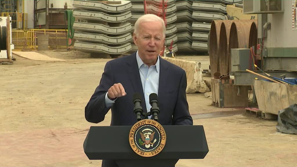 Biden in LA talks gas prices Oct 2022