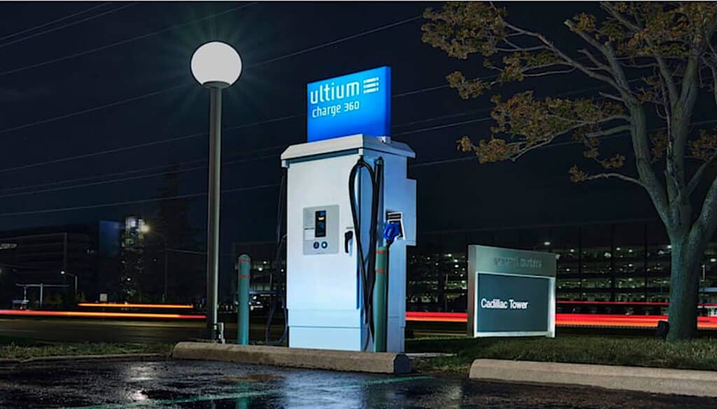 GM Ultium Charge 360 station