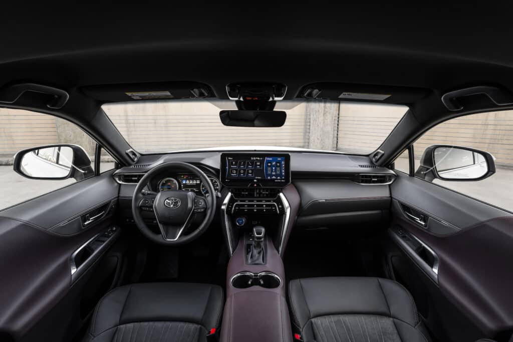 2022 Toyota Venza XLE interior REL