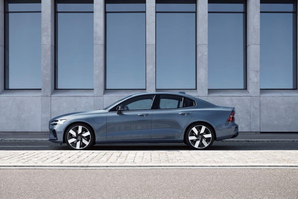 2023 Volvo S60 Recharge AWD side REL
