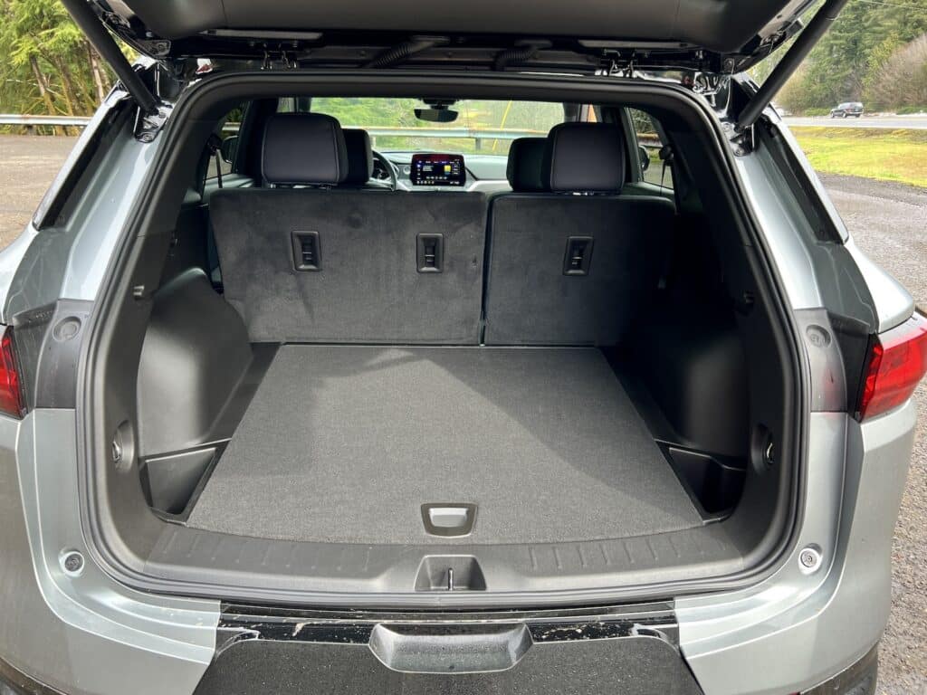 2023 Chevrolet Blazer RS AWD cargo