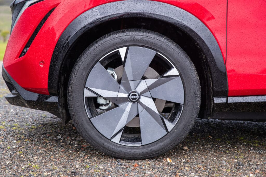 2023 Nissan ARIYA Platinum+ e-4ORCE wheel REL