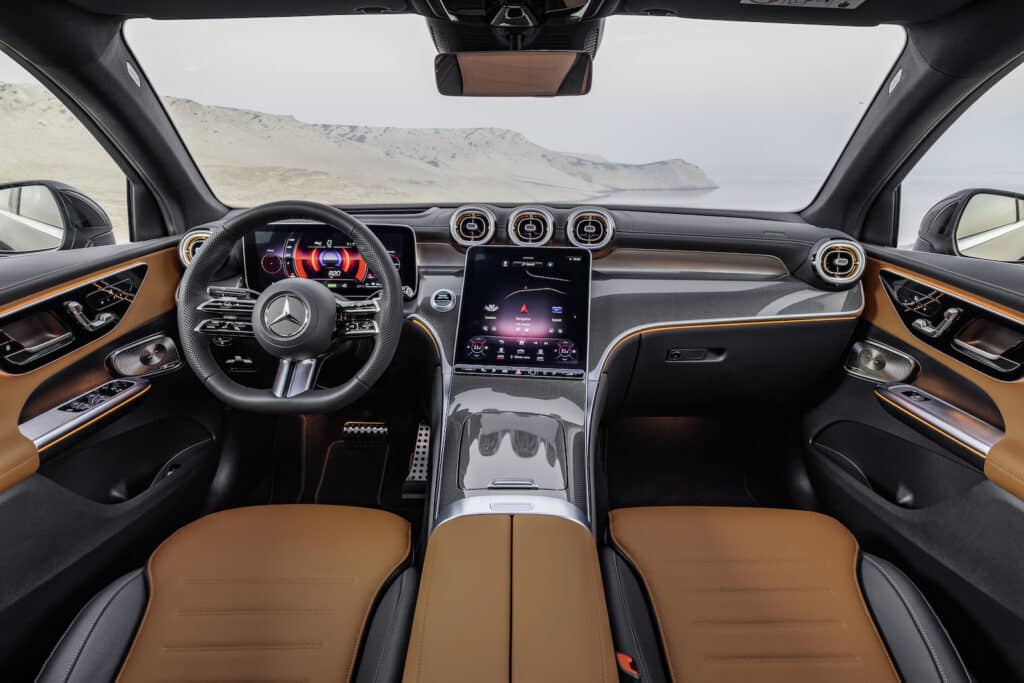 2024 Mercedes GLC Coupe interior REL