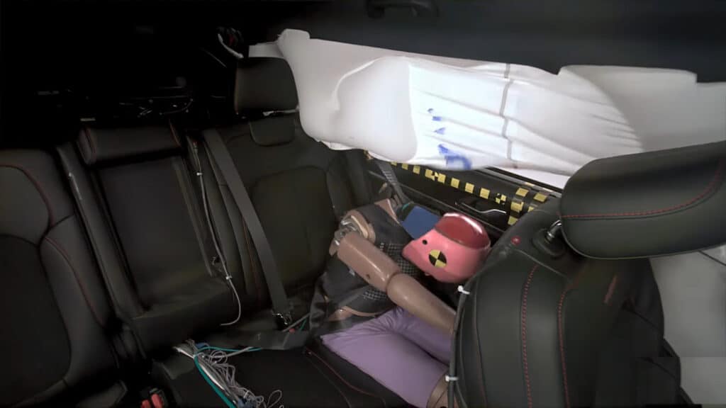 Rear seat crash test dummy IIHS 2023
