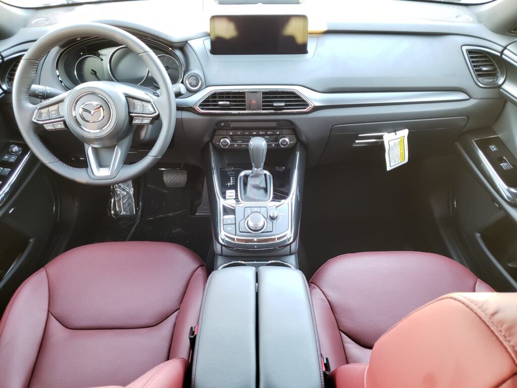 2023 Mazda CX-9 Carbon Edition interior