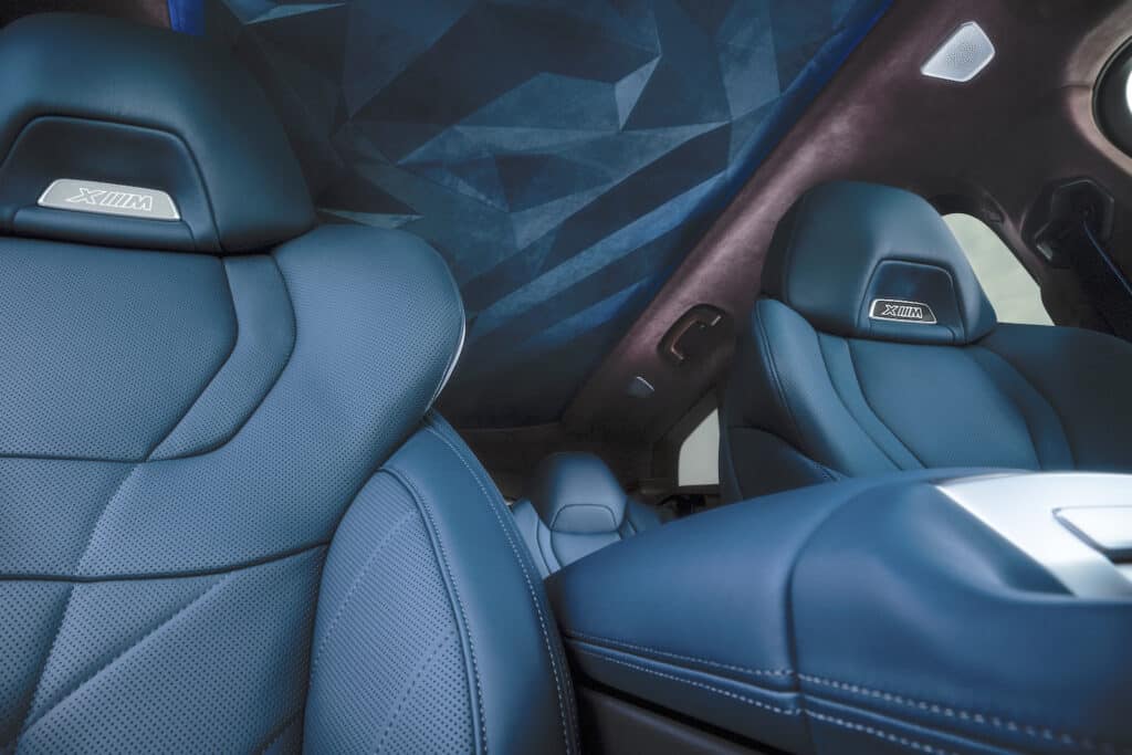 2023 BMW XM front seats REL