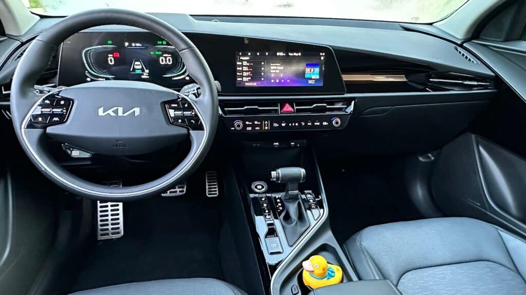 2023 Kia Niro SX Touring interior