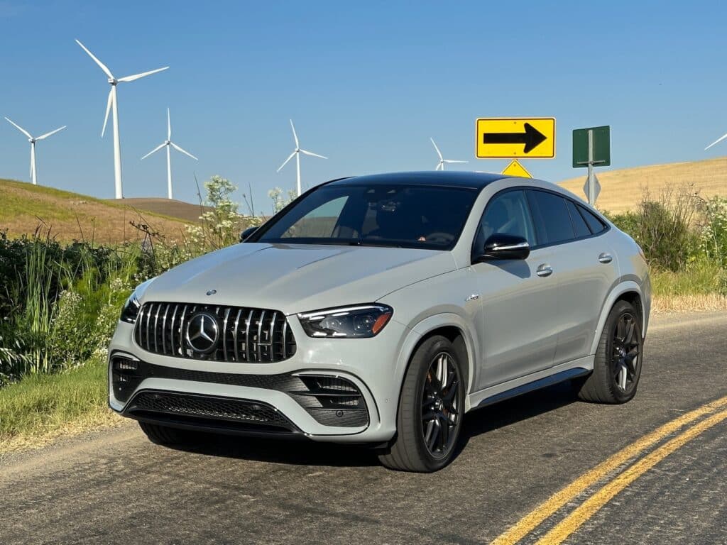 2023 Mercedes-AMG GLE 63 S Coupe front 3-4