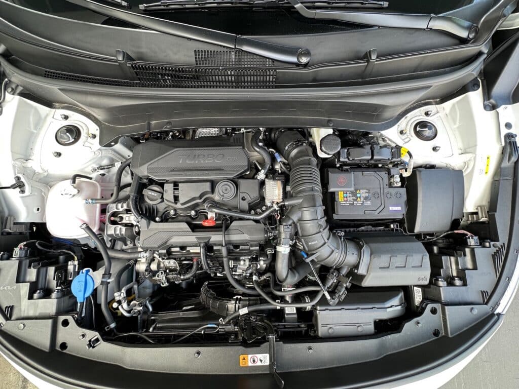 2024 Kia Seltos SX Turbo engine